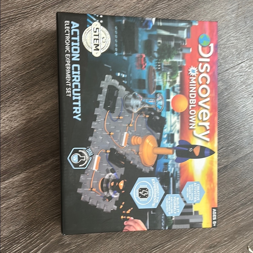 Action Circuitry Electronic Experiment Set - Black and Orange